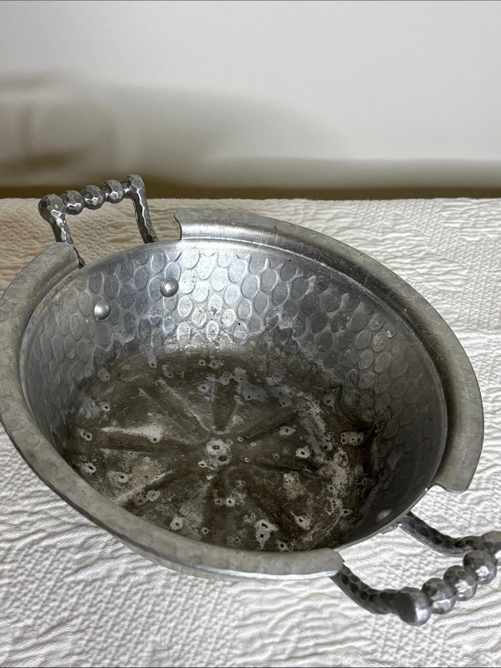Hand Forged Everlast Metal Hammered Aluminum Covered Casserole Dish